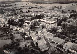 88-MARTIGNY-LES-BAINS- VUE AERIENNE AU CENTRE HÔTEL DE L'ETABLISSEMENT THERMAL - Autres & Non Classés