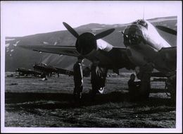 DEUTSCHES REICH 1941 (Juli) Orig. S/w.-Presse-Foto: Feldflughafen Banak, Sowjt. Tundra M. Junkers Ju 88 (Format 18 X 13  - Vliegtuigen