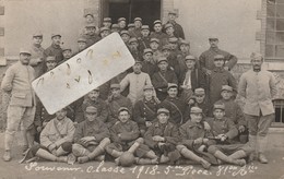 VERSAILLES - Militaires De La Classe 1918 Du 81 ème Régiment D' Artillerie   ( Carte Photo 3/4  ) - Guerra 1914-18