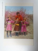 D163804 China Inner Mongolia - Traditional Sports - Archers - Kids  - Festival  Ca 1970's - Mongolei