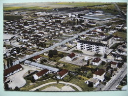 CPSM 27 Le Manoir - La Citée Et Les Usines - Vue Aérienne Générale   A Voir ! - Le Manoir