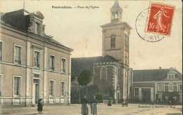 72 - Pontvallain - Place De L' Eglise (animée) - Pontvallain