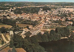 CERIZAY. - Vue Aérienne.  CPM Dentelée RARE - Cerizay