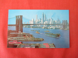 New York City >      Brooklyn Bridge   East River & NY Skyline   Ref 3369 - Brooklyn