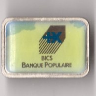 PIN'S BICS BANQUE POPULAIRE - Banques