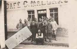 CHAMPENOUX - Un Groupe Dont Des Militaires Posant Devant Le Café C.MALGRAS ( Carte Photo ) 1/2 - Other & Unclassified