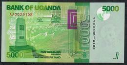 UGANDA  P51a 5000 SHILINGI  2010  LOW # AA0029158  FIRST DATE FIRST PREFIX  UNC. - Ouganda