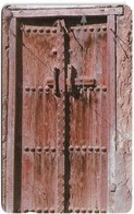 Bahrain - Traditional Door - 1988 - 2BAHK - Serial At Top, Small Notch, Used - Baharain
