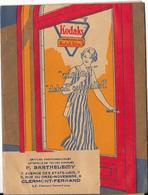 1932 - Grande Pochette Photos "KODAK" P. BARTHELEMY   7, Avenue Des Etats Unis  CLERMONT-FERRAND. - Publicités