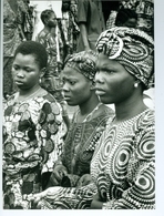 Photo Bénin. Cotonou Femmes En Habit Du Dimanche 1993. - Afrique