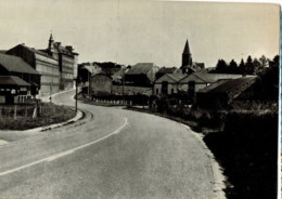 Carlsbourg  Entrée Du Village - Paliseul