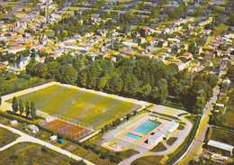 COULONGES-sur-L'AUTIZE. - Vue Panoramique Aérienne. L'ensemble Sportif Au 1er Plan - Coulonges-sur-l'Autize