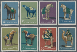 China - Volksrepublik: 1961, Tang Dynasty Pottery (S46), Two Sets Of 8, One Set MNH, Another Mounted - Autres & Non Classés