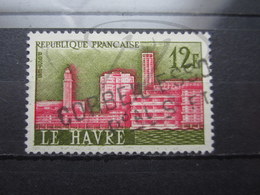 VEND BEAU TIMBRE DE FRANCE N° 1152 , ROUGE DECALE !!! - Usados