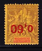 * MADAGASCAR - * - N°122a - Surch Renversée - TB - Other & Unclassified
