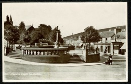 Ref 1293 - Early Postcard - Cornmill Square Galashiels Selkirkshire Scotland - Selkirkshire