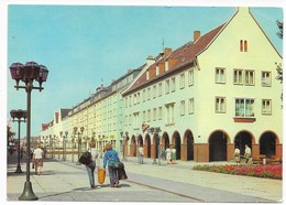 2000  NEUBRANDENBURG -  TURMSTRASSE    1983 - Neubrandenburg