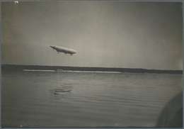 Thematik: Zeppelin / Zeppelin: 1912 (ca). Original And Very Scarce Private, Period Photograph Of Ear - Zeppelins