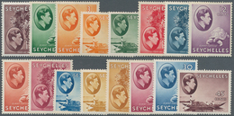 Seychellen: 1938/1949, KGVI Pictorial Definitives Complete Simplified Set Of 25, Mint Hinged And Sca - Seychellen (...-1976)