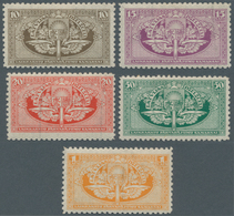 Lettland: 1926 (1 Sep). RAILWAY - NEWSPAPER STAMP. 10s Olive, 15s Lilac, 20s Red, 50s Green And 1 La - Letonia