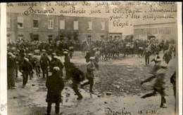 MANIFESTATIONS - Carte Postale Photo - 1933 - Broulay - La Charge Sur Les Paysans - L 30257 - Strikes