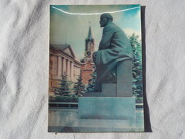 3d 3 D Lenticular Stereo Postcard USSR Monument To Lenin  Moscow   A 191 - Cartes Stéréoscopiques