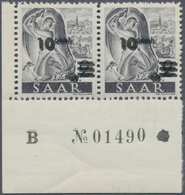 Saarland (1947/56): 1947, 10 C. Auf 2 Pfg. Neuauflage Mit Doppeltem Aufdruck Im Waagerechten Paar Au - Nuovi