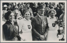 Ansichtskarten: Propaganda: 1936, Hitler Wärend Der Olympischen Spiele In Berlin, Zwei Fotokarten, V - Political Parties & Elections