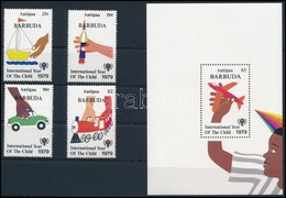 ** 1979 Nemzetközi Gyermekév Sor + Blokk,
International Year Of Children Set + Block
Mi 450-453 + 44 - Autres & Non Classés