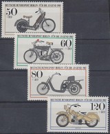 ** 1983 Régi Motorok Sor Mi 694-697 - Altri & Non Classificati