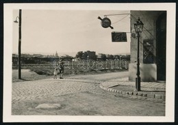 Cca 1930 Budapest, Zugló, A Szugló Utca Sarkán, Jelzés Nélküli Vintage Fotó Kinszki Imre (1901-1945) Hagyatékából, 4,5x6 - Andere & Zonder Classificatie