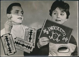 Cca 1960 Cyrano Borotvapenge Reklámfotója, 13×18 Cm - Reclame