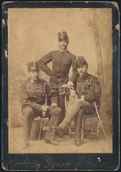 Cca 1900-1914 Katonák Műtermi Portréja, Keményhátú Fotó, 16x11 Cm - Sonstige & Ohne Zuordnung
