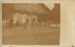 ** T2/T3 Világos, Siria; Vasútállomás Vasutasokal / Bahnhof / Gara / Railway Station With Railwaymen. Original Photo (na - Zonder Classificatie