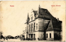 * T2/T3 Kassa, Kosice; Vasútállomás. László Béla Kiadása / Bahnhof / Railway Station (Rb) - Zonder Classificatie