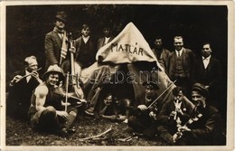 ** T2 Matlárháza, Tatranské Matliare (Tátra, Magas Tátra, Vysoké Tatry) (?) ;  Zenészek Sátorral / Musicians With Tent.  - Zonder Classificatie