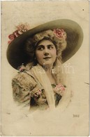 T2 1910 Lady With Hat - Unclassified