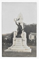 86  BELLE CARTE PHOTO SAINT BENOIT MONUMENT AUX MORTS  TRES BON ETAT 2 SCANS - Saint Benoit