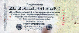 Billet Allemand De 1 Million Mark Le 25-7-1923-7 Chiffres Rouge En T B Uniface - 1 Mio. Mark