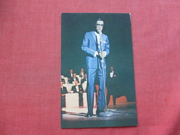 > Black Americana    Sammy Davis Jr.    Performing On Stage   Ref 3392 - Black Americana