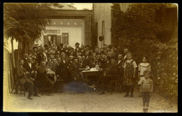 APOSTAG 1912. Mulatozók A Vendéglő Előtt, érdekes, Egyedi Fotó, Képeslap - Ungarn