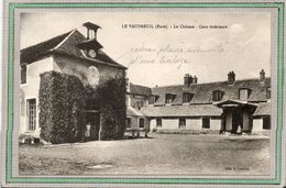 CPA - Le VAUDREUIL (27) - Aspect Du Cadran Solaire Surmonté D'une Horloge Et De La Cour Du Château En 1934 - Le Vaudreuil