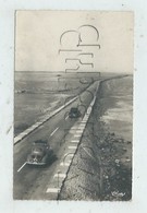 Beauvoir-sur-Mer (85) : GP D'une Voiture 4 CV Renault Au Passage De Gois En 1958 (animée) PF. - Beauvoir Sur Mer