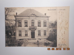 NEDERBRAKEL - UNE VILLA - Brakel