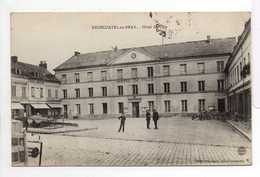 - CPA NEUFCHATEL-EN-BRAY (76) - Hôtel De Ville 1916 (avec Personnages) - Edition Bouchard - - Neufchâtel En Bray