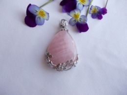 Pendente Con Grande Quarzo Rosa (di Laboratorio) - Pendants