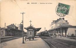 77-MELUN- INTERIEUR LA GARE - Melun