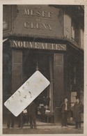 PARIS -  Au Musée De Cluny , En 1906 ( Carte Photo ) - Museen