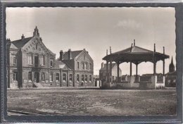 Carte Postale 59. Saint-Pol-sur-mer  Le Kiosque à Musique Très Beau Plan - Saint Pol Sur Mer