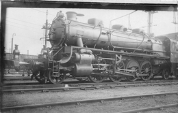 Carte-Photo  -  Locomotives Du P.O.  -  Machine N° 5867   -  Chemin De Fer  - - Equipo